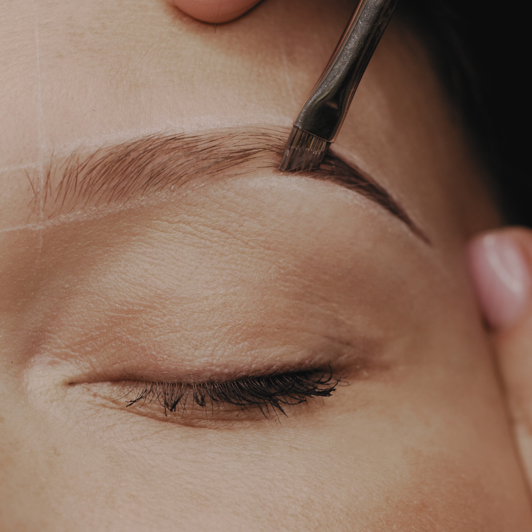 Brow Tint Image